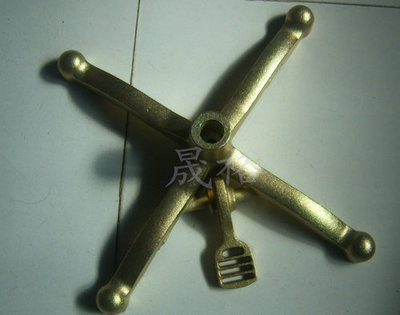 模特底座;電鍍模特底盤;不銹鋼模特底盤;掛包架;鐵藝模特;鞋托;不銹鋼貨架,展示架;亞克力產(chǎn)品;展示架;鋁合金及電鍍產(chǎn)品;四腳架;流水臺